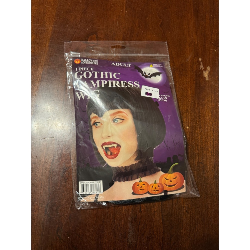 Gothic Vampiress Wig Adult Black Short Bob Pointed Bangs Halloween Costume VR143